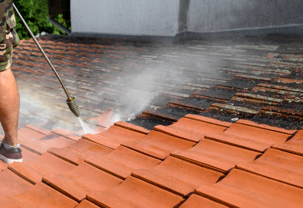 Best Commercial Pressure Washing  in Fords Prairie, WA