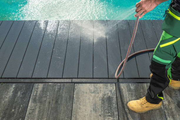Best Deck Cleaning Services  in Fords Prairie, WA