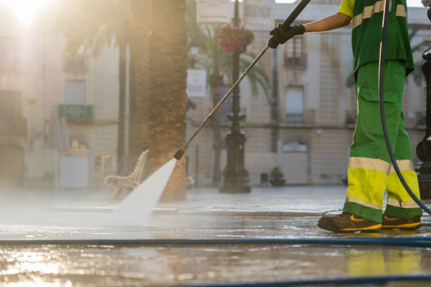 Best Deck Pressure Washing  in Fords Prairie, WA